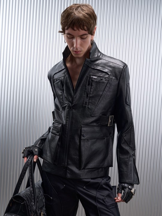 CONIRSA 黑色皮革造型 Lookbook